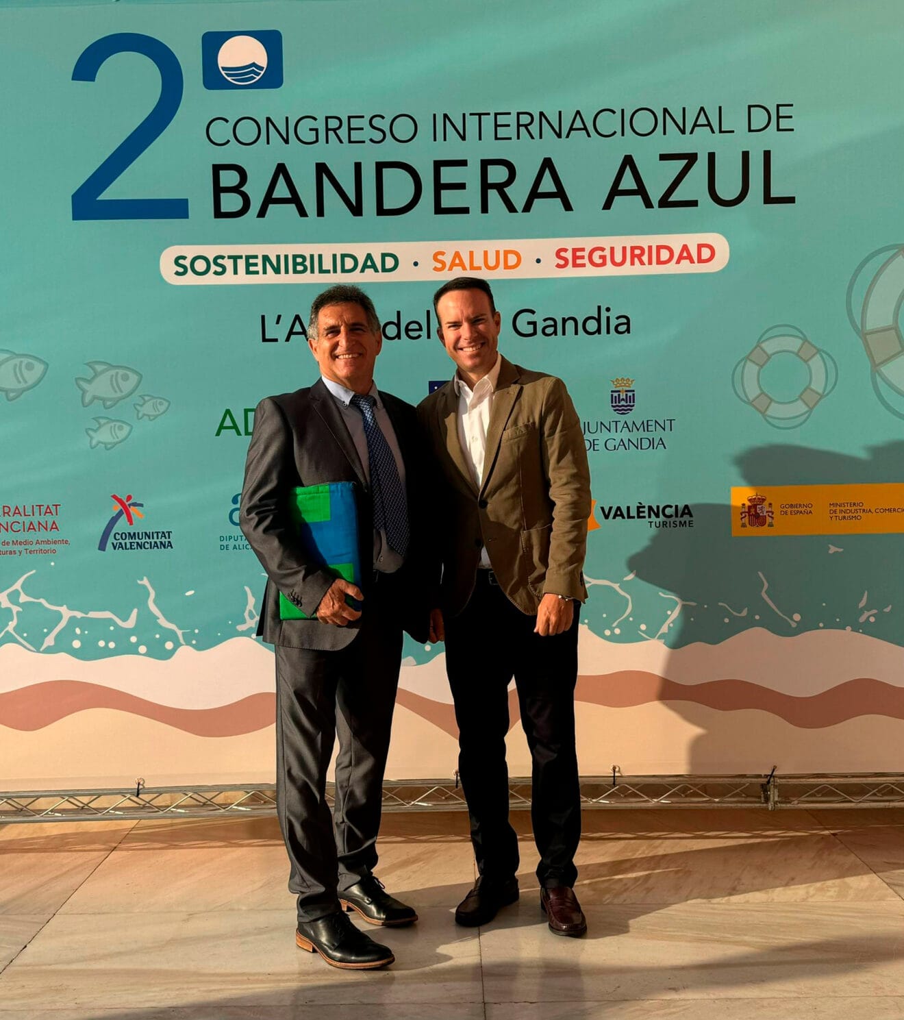 Eusebi Miñana, gerente de SVS, y José Palacios, Presidente de Bandera Azul