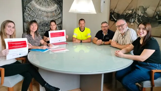 Imagen: Jóvenes de Pedreguer contratados por el programa EMPUJU 2024