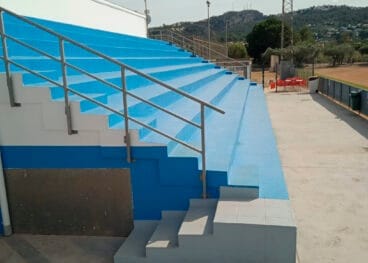 Grada del polideportivo municipal de Pedreguer
