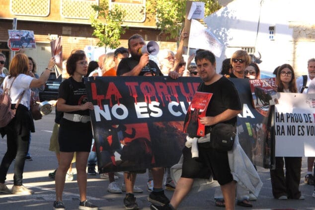 manifestacion de ondara sense crueltat animal 05