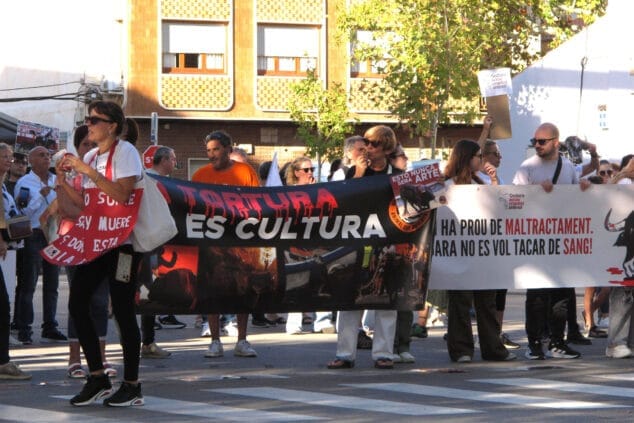 manifestacion de ondara sense crueltat animal 07