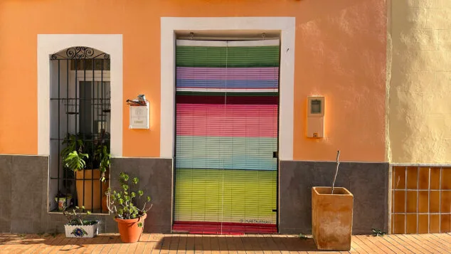 Persianes amb Art en Els Poblets: en qué consiste, cuándo es, dónde se ubica la exposición, obras y artistas 39 marta escrig gresa valencia