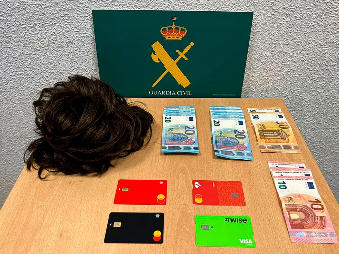 Objetos incautados al detenido en Moraira
