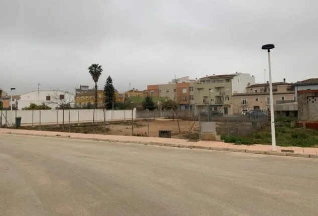 Imagen: Parcela donde se ubicará la nueva Casa de Música de Ondara