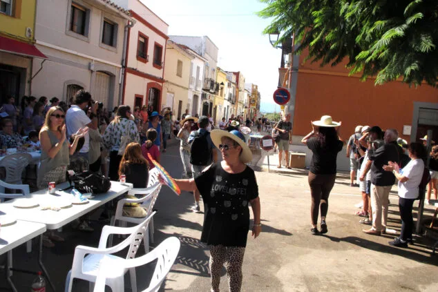 persianes amb art 2024 en els poblets 25