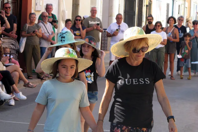 persianes amb art 2024 en els poblets 31