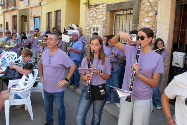 persianes amb art 2024 en els poblets 39
