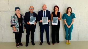 presentacion de la entrega del i premio vicente berenguer a la educacion