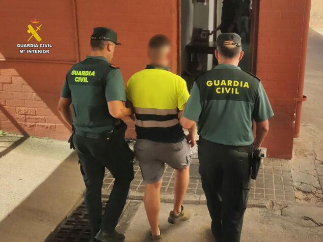 Imagen: Vecino de Gata de Gorgos en su detención