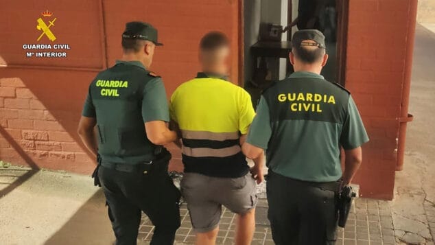 vecino de gata de gorgos en su detencion dest