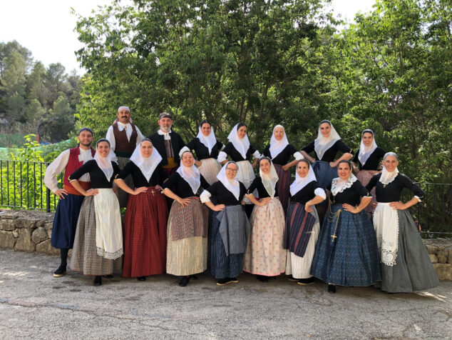 Imagen: Visita de l'Escola de Ball de Galilea a la Vall de Gallinera