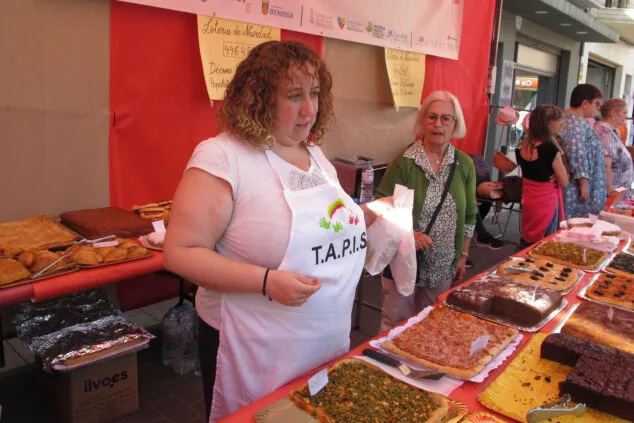 Gata de Gorgos saca a la calle todo su comercio, gastronomía y tradición 3 xix fira gata al carrer 2024 02