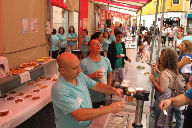 Gata de Gorgos saca a la calle todo su comercio, gastronomía y tradición 58 xix fira gata al carrer 2024 58
