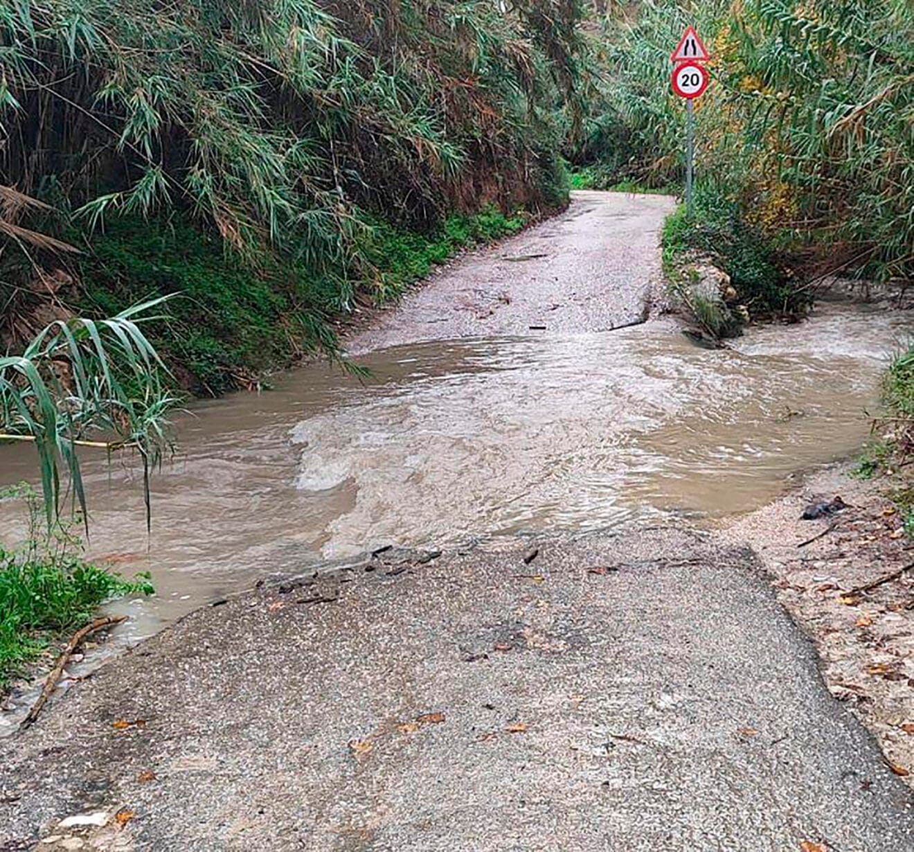 Aumento de caudal en el barranco del Quisi de Benissa