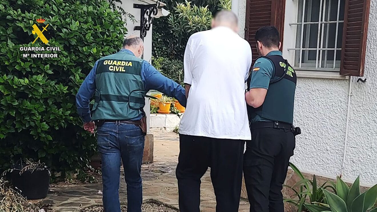 Detención del estafador. Guardia Civil. dest