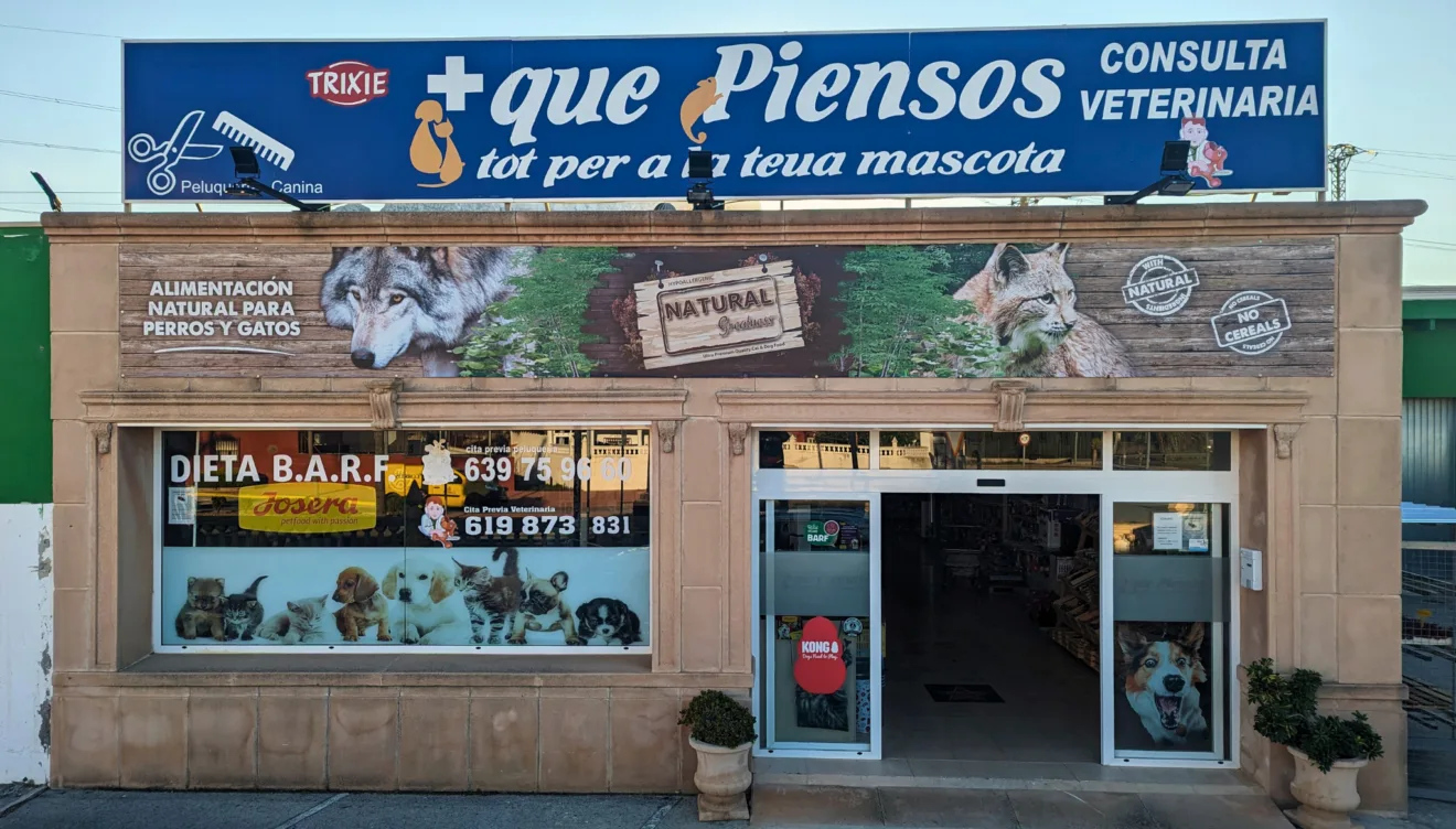 Fachada Més que piensos