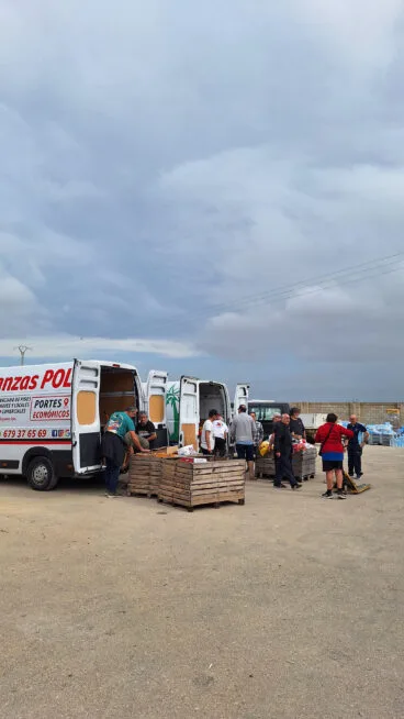 La ayuda desde Calp llega a Alcàsser 11