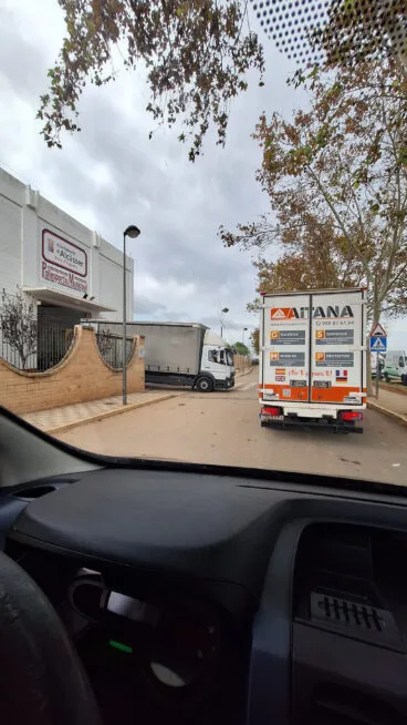 La ayuda desde Calp llega a Alcàsser 12