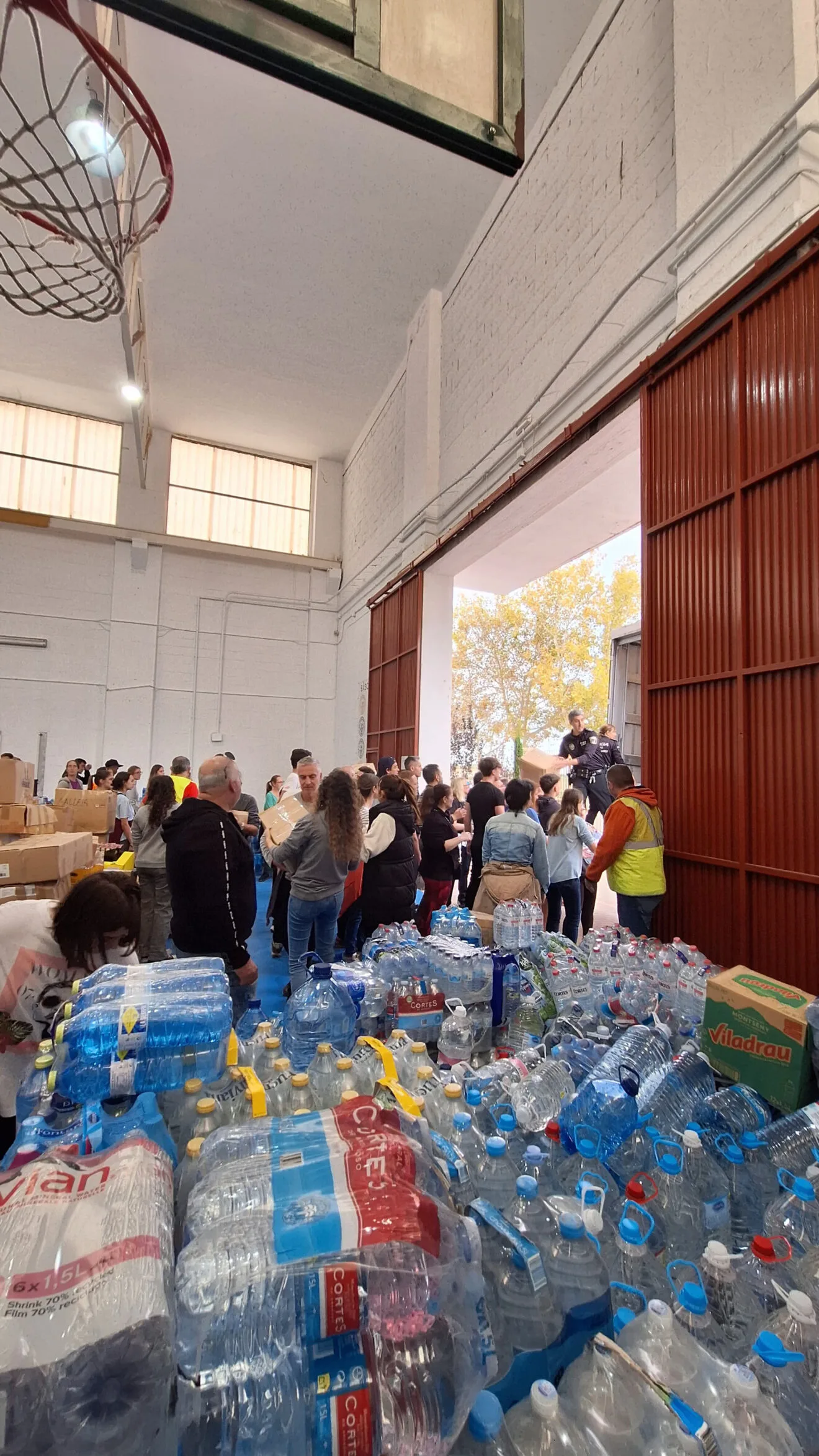 La ayuda desde Calp llega a Alcàsser 19