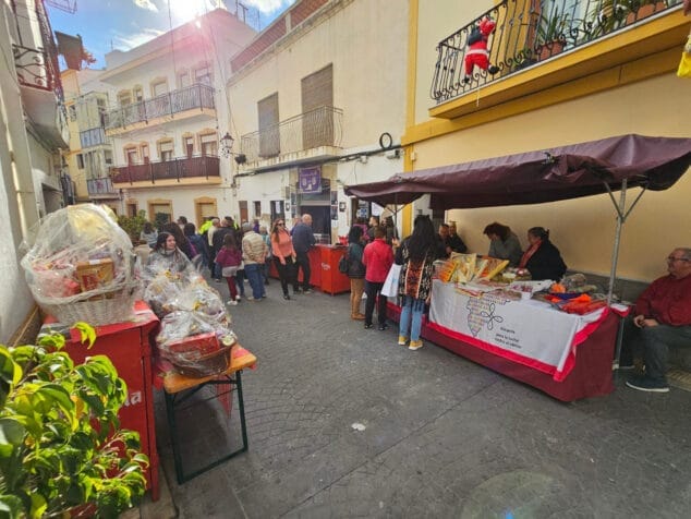 ambiente en la fira de nadal de calp