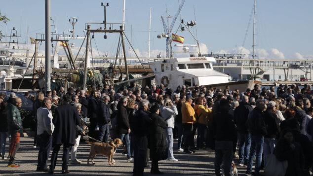 Imagen: Concentración en Dénia contra la reducción de días de pesca de arrastre