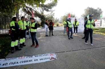 Concentración Técnicos en Emergencias Sanitarias en Dénia 06