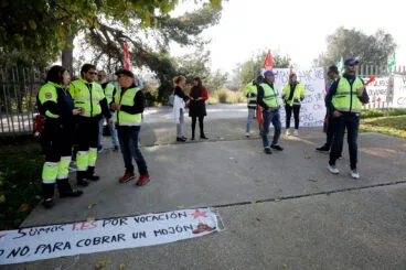 Concentración Técnicos en Emergencias Sanitarias en Dénia 06