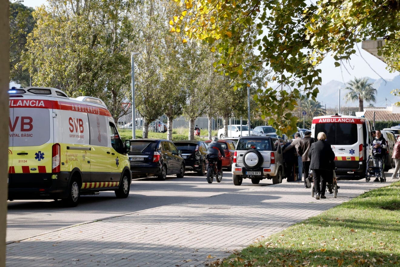 Concentración Técnicos en Emergencias Sanitarias en Dénia 08