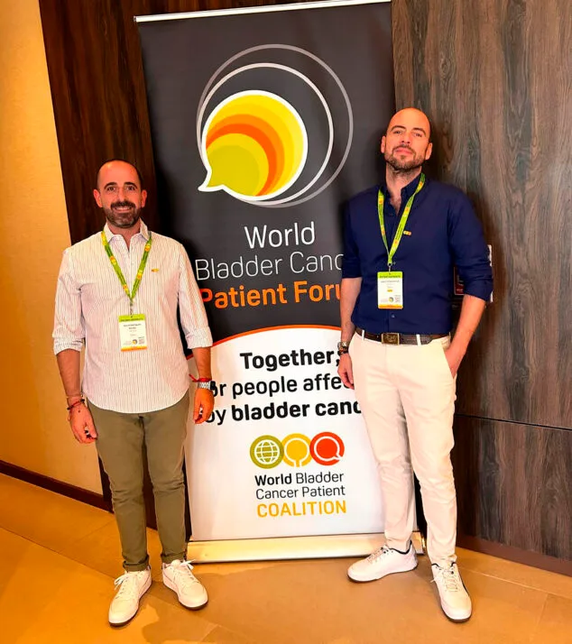 La única asociación española de cáncer de vejiga nace en la Marina Alta: «Deseamos que nadie pase por nuestra situación» 1 Imagen: David G. a la izquierda y Laurent G. a la derecha, fundadores de la Alianza por el Cáncer de Vejiga en España (CANVES)