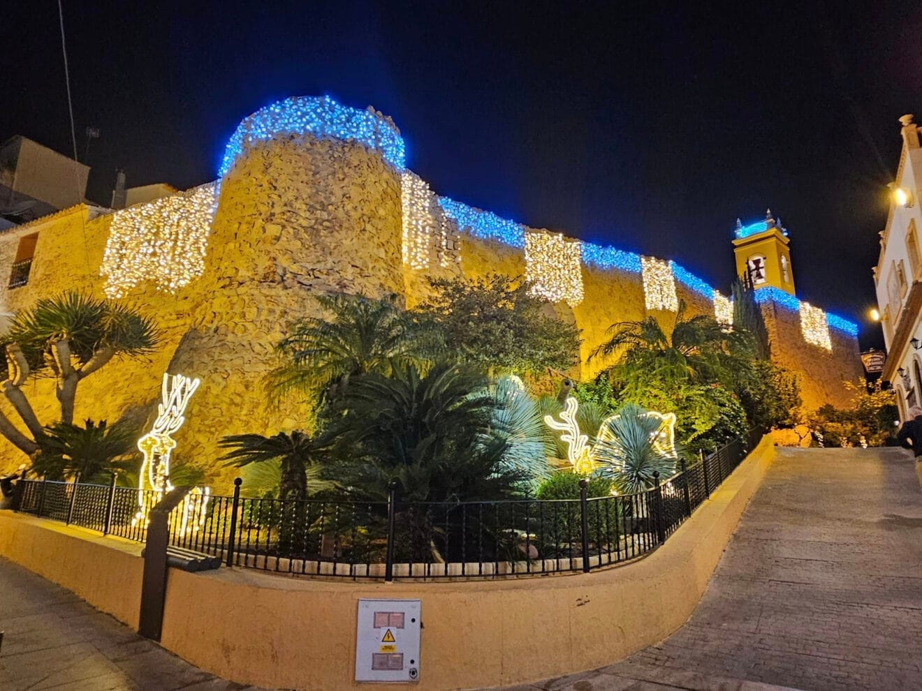 El torreo de la Peça de Calp por Navidad