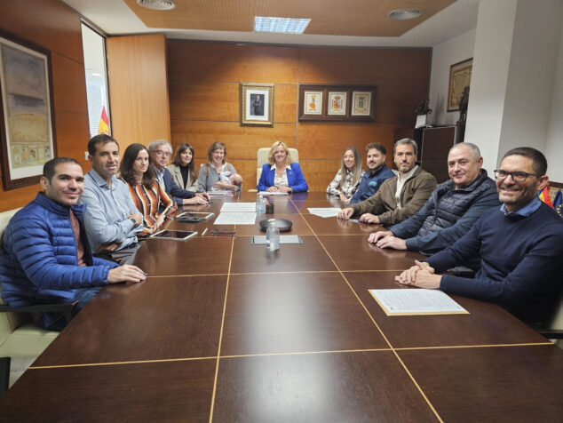 Imagen: Firma del acta inicio colegio Gargadindi