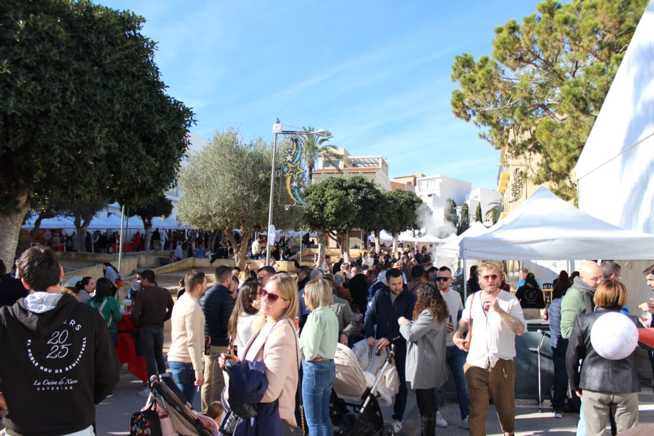 Mercado de Navidad Poble Nou de Benitatxell 2024 (1)