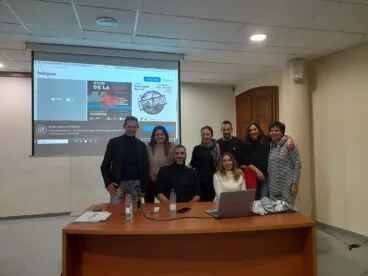 Mesa redonda en la Casa de Cultura de Ondara