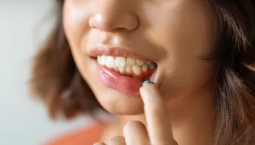 por que sangran tus encias descubrelo y soluciona el problema