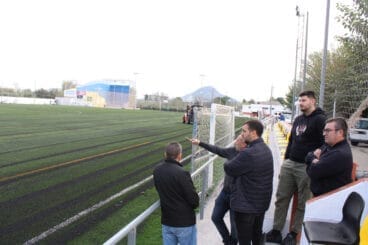 Visita institucional al campo de fútbol de Ondara