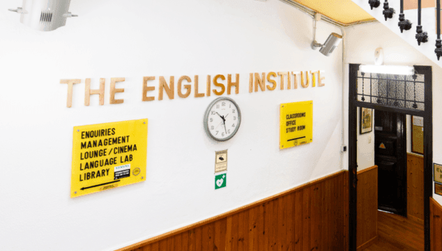 la academia the english institute ofrece servicios para mejorar tu ensenanza de ingles 1