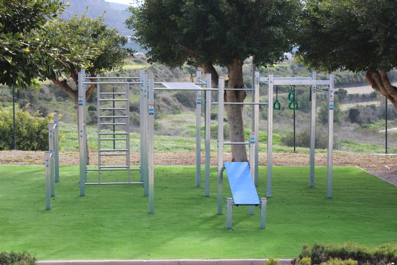 Zona de calistenia del parque La Burreta de Benitatxell