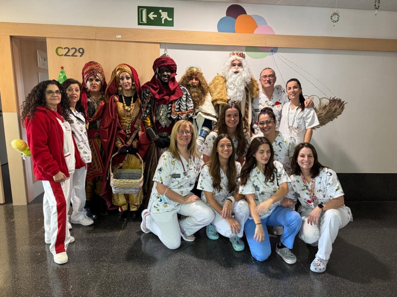 Visita de los Reyes Magos al Hospital de Dénia
