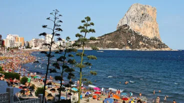Calp prohibirá fumar en sus playas y calas salvo en dos zonas acotadas 29 calp en verano