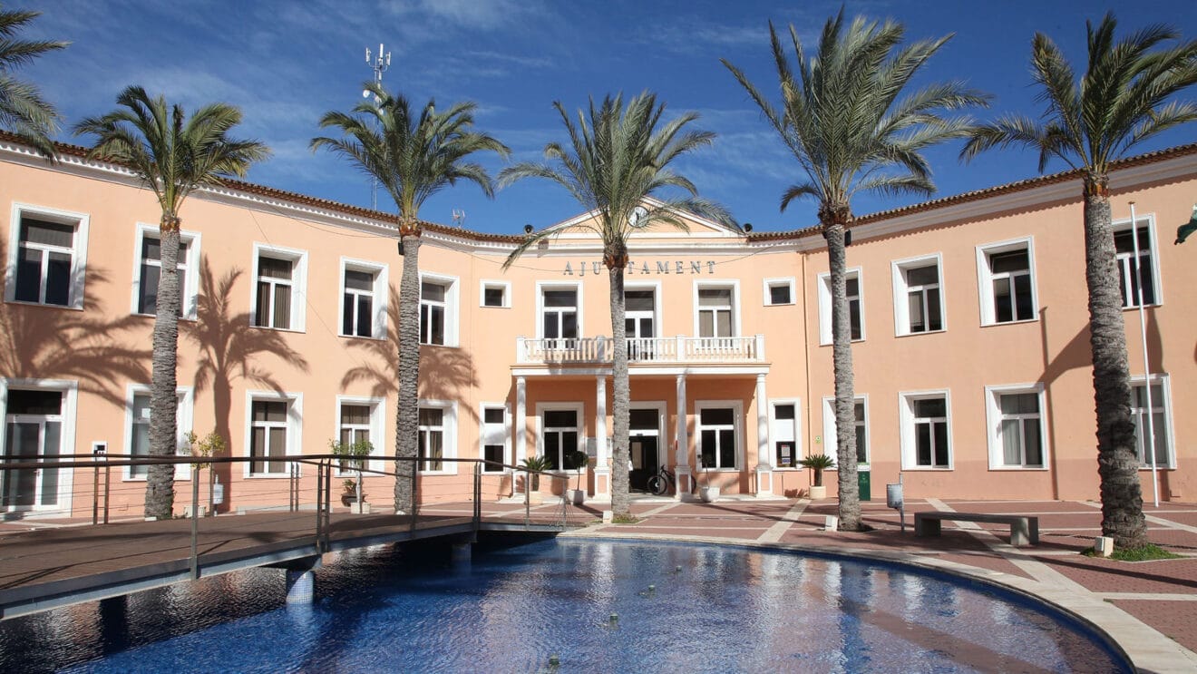 Edificio del ayuntamiento del Verger