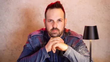 el chef carlos g moreno y su restaurante dexcaro ossadia han dado un golpe en la mesa con una revolucion culinaria