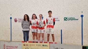 Equipo cadeta con una victoria plata