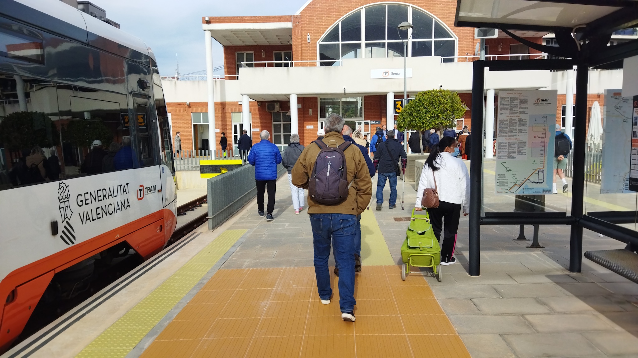 estacion de tren de denia