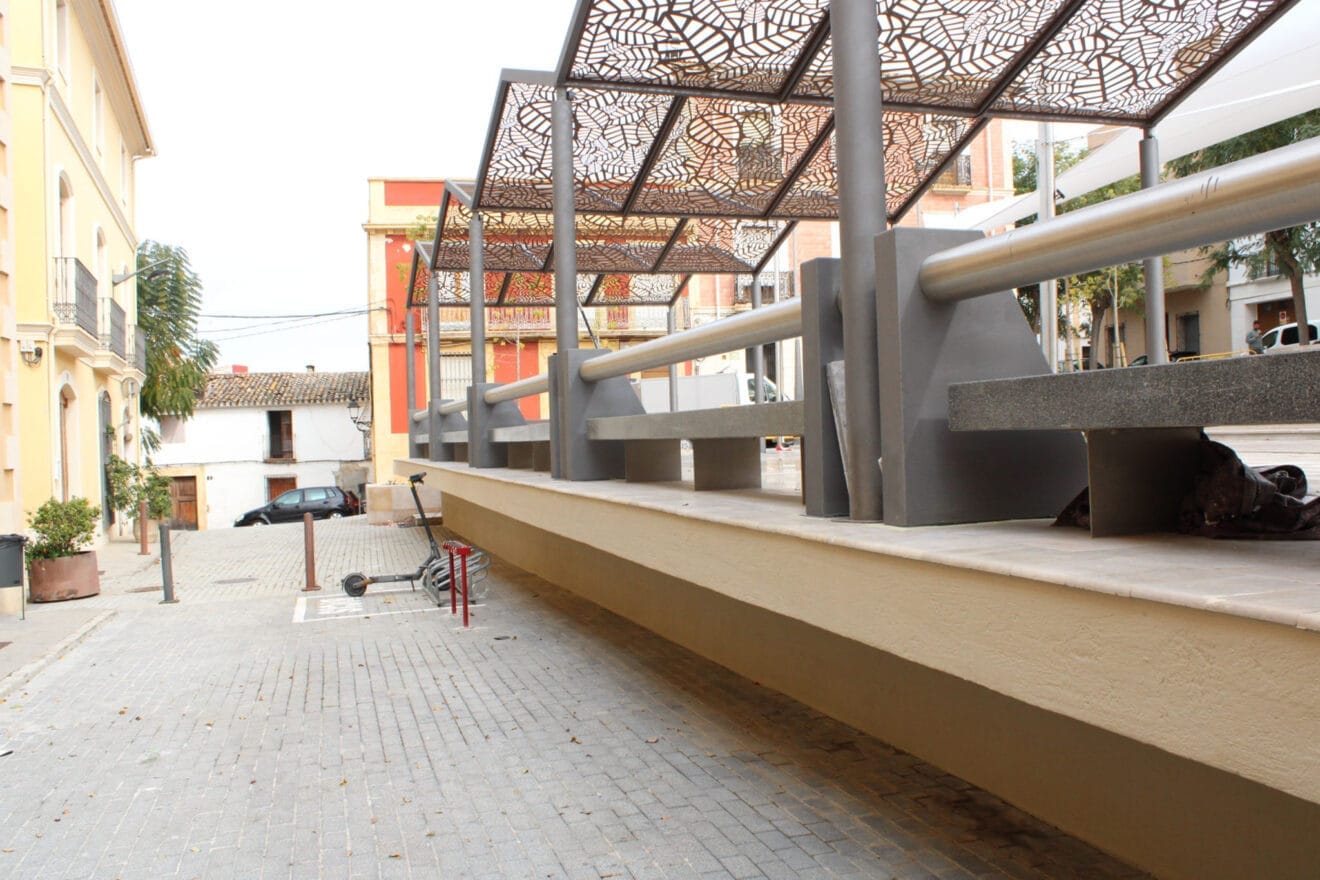 La renovada Plaza Mayor de Ondara07