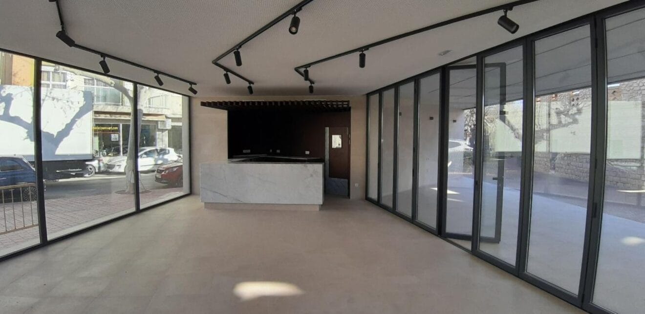 Nuevo espacio bar-restaurante plaça de bous Ondara