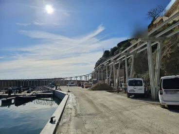 Pasarela peatonal elevada de Puerto Blanco