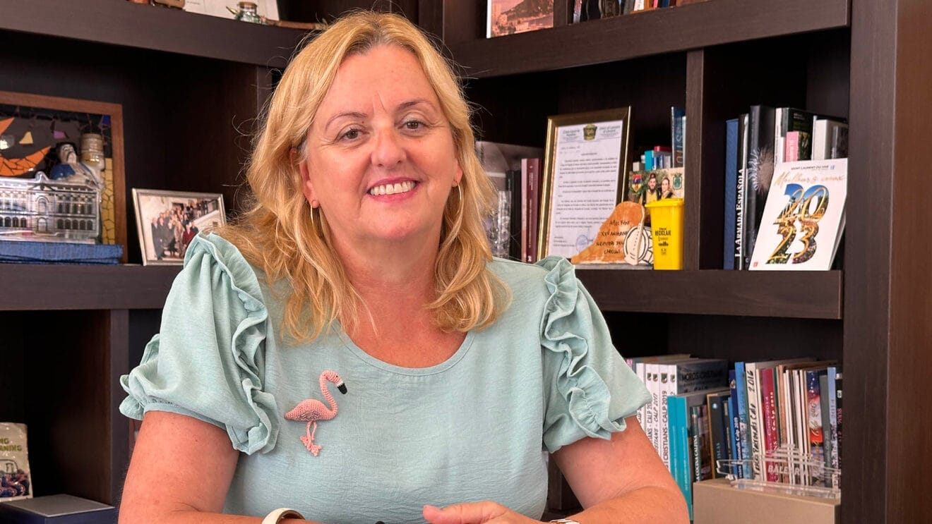 Ana Sala, alcaldesa de Calp, durante una entrevista para LaMarinaAlta . com