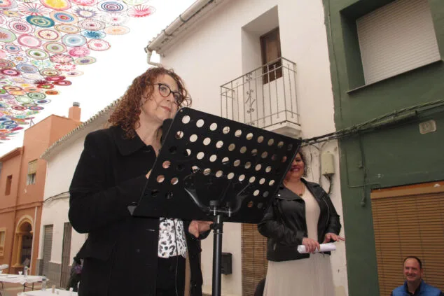 dones els poblets y sus mandalas protagonizan el 8m 20