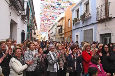 Dones Els Poblets y sus mandalas protagonizan el 8M en el municipio