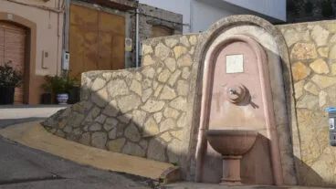 Fuente en Benimaurell (La Vall de Laguar)